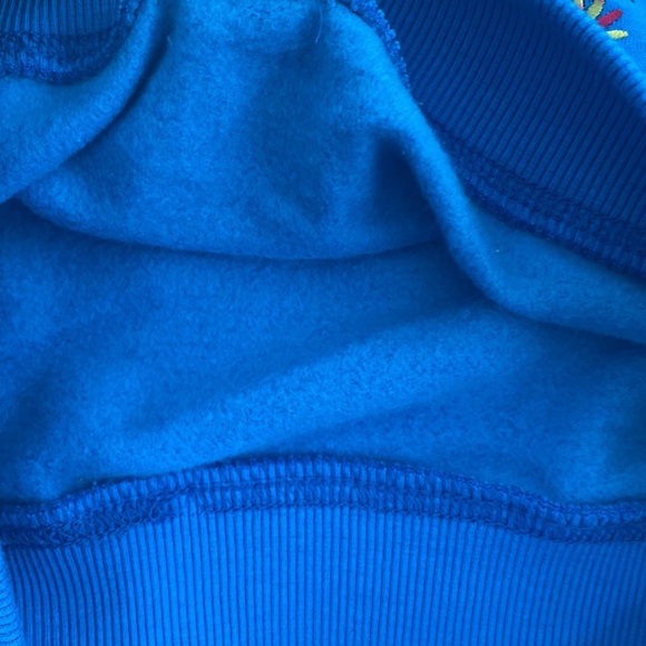 Urban Outfitters Cropped Crew Neck Sweatshirt - Picture 10 of 11